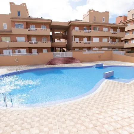 Piso Amplio Y Luminoso Pegado Al Mar